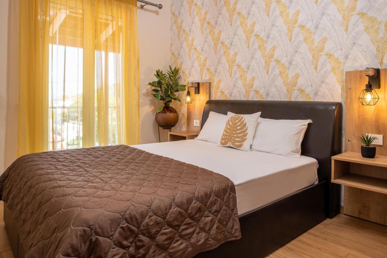 Holiday home Diogenis House