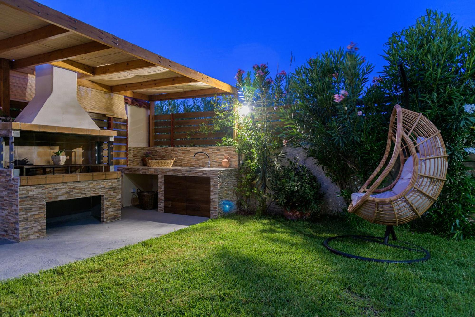 Diogenis House